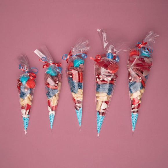 Superhero themed sweet cones in five sizes