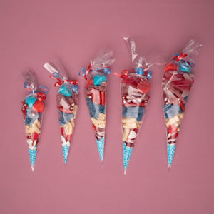 Superhero themed sweet cones in five sizes